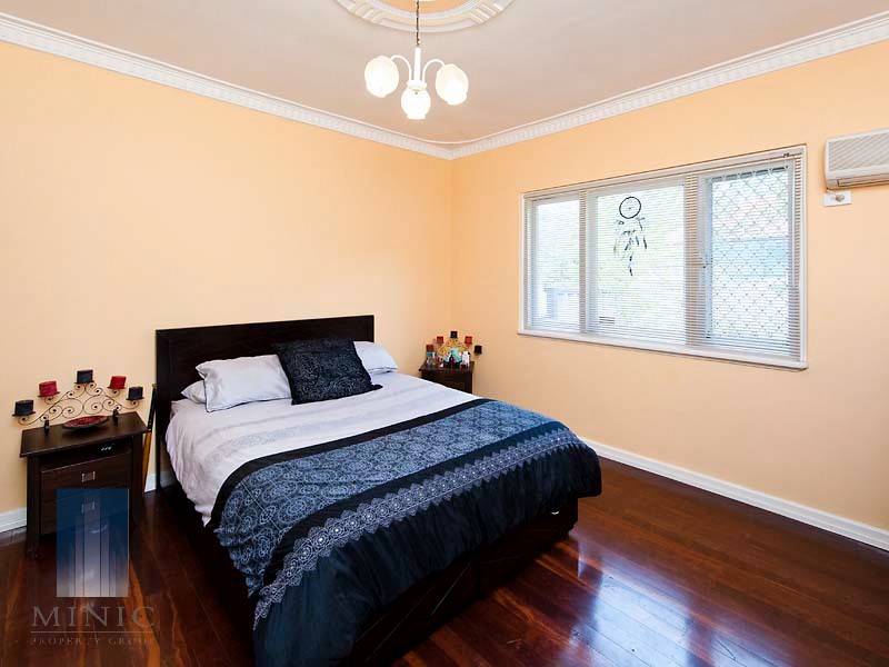 1/65 Walpole Street, St James WA 6102