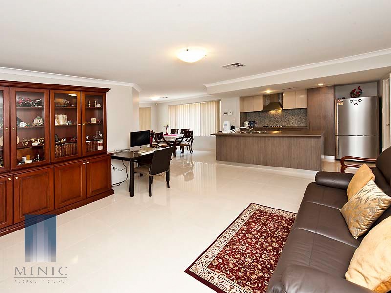 198 Manning Road, Wilson WA 6107