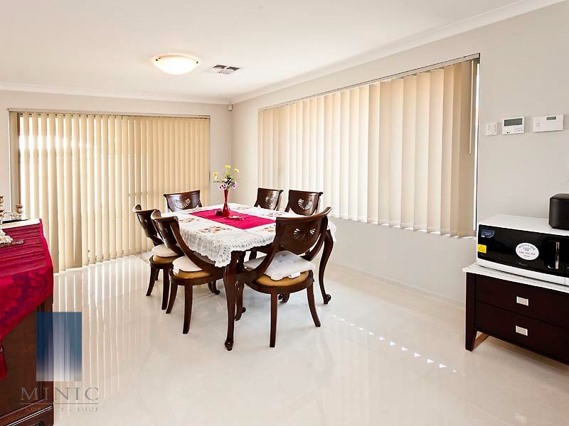 198 Manning Road, Wilson WA 6107