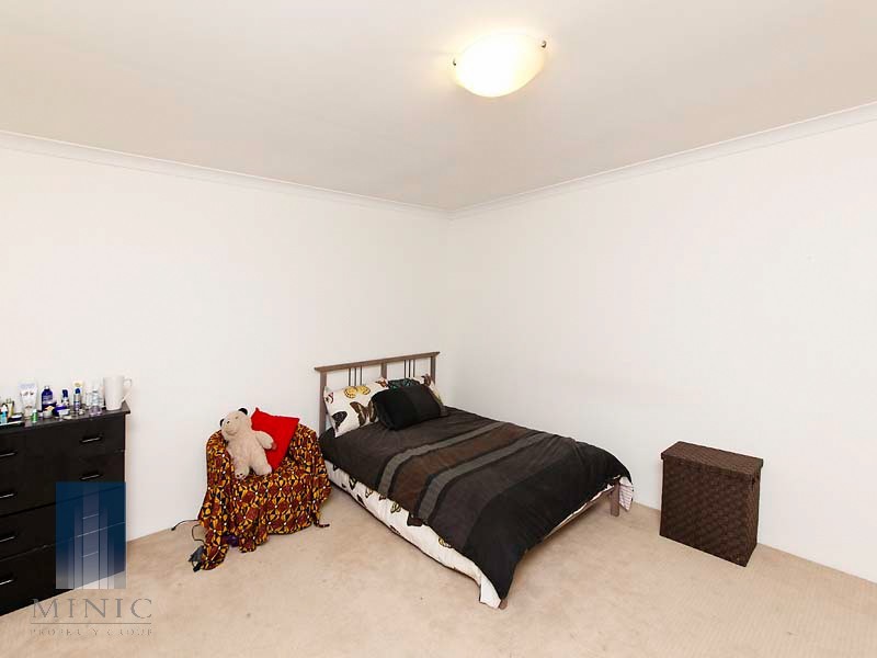 77 Bungaree Road, Wilson WA 6107