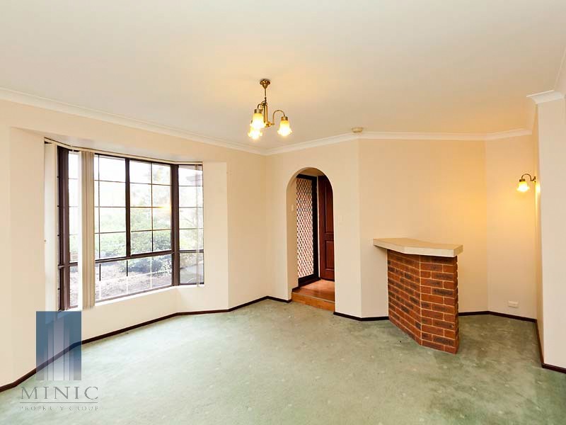 3 Verdon Place, Riverton WA 6148