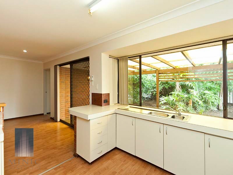 3 Verdon Place, Riverton WA 6148