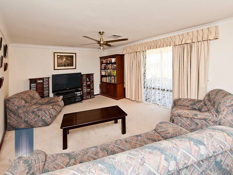 102 Ringarooma Way, Willetton WA 6155