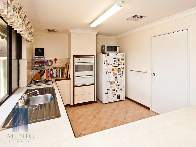 102 Ringarooma Way, Willetton WA 6155