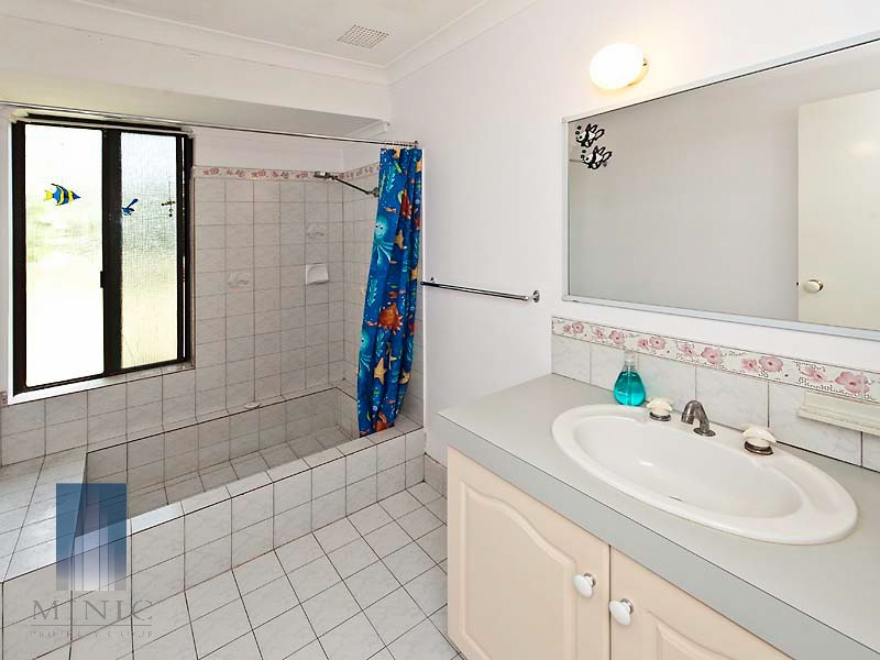 102 Ringarooma Way, Willetton WA 6155