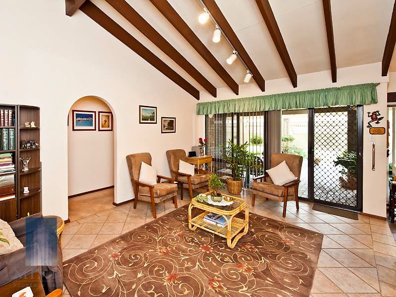 4 Adroit Street, Riverton WA 6148