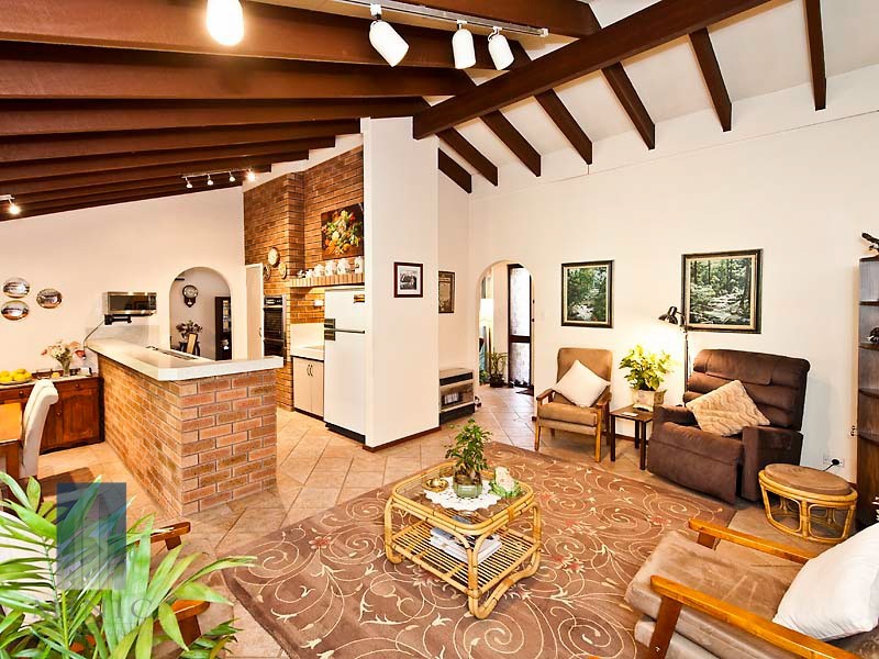 4 Adroit Street, Riverton WA 6148