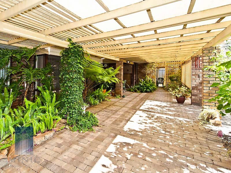 4 Adroit Street, Riverton WA 6148