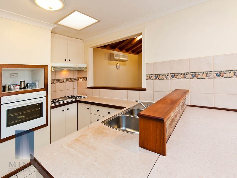 4 Saffron Court, Riverton WA 6148