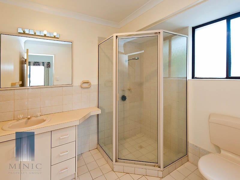 4 Saffron Court, Riverton WA 6148