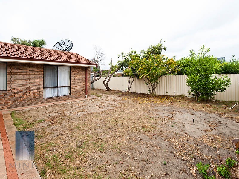 4 Saffron Court, Riverton WA 6148