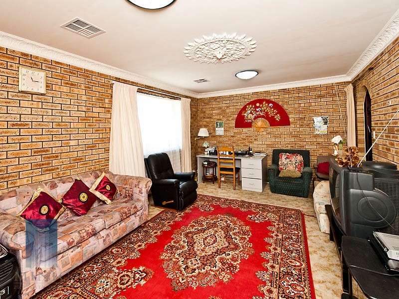 7 Dauphin Place, Willetton WA 6155