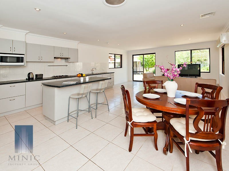 26 Mirrelia Way, Riverton WA 6148