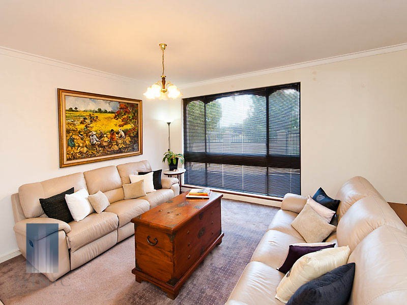 19 More Crescent, Bull Creek WA 6149