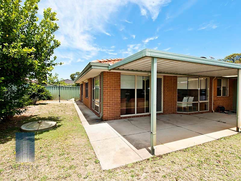 6 Bree Close, Atwell WA 6164