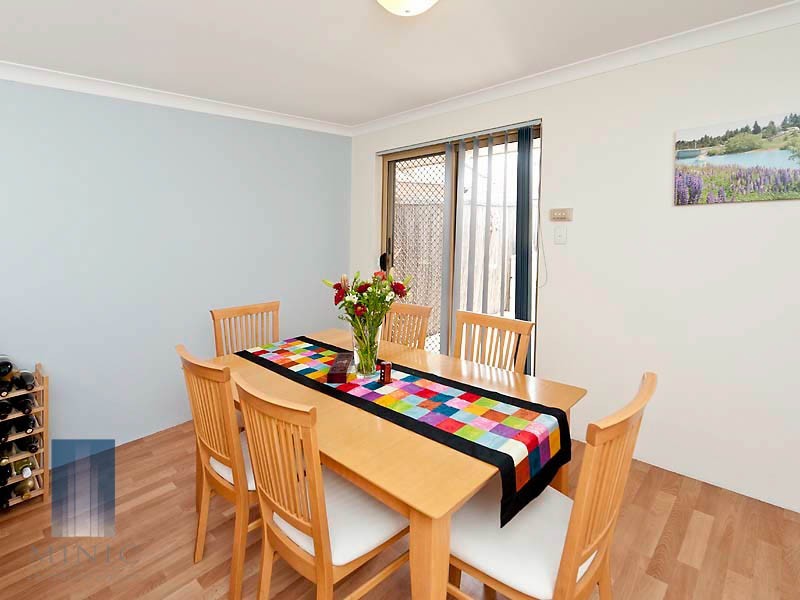 9/9 Dewey Street, Shelley WA 6148