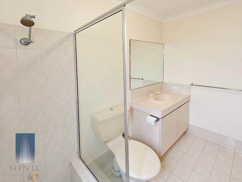 9/9 Dewey Street, Shelley WA 6148