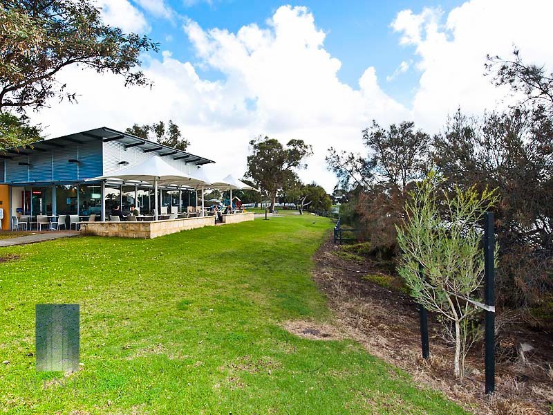 9/9 Dewey Street, Shelley WA 6148