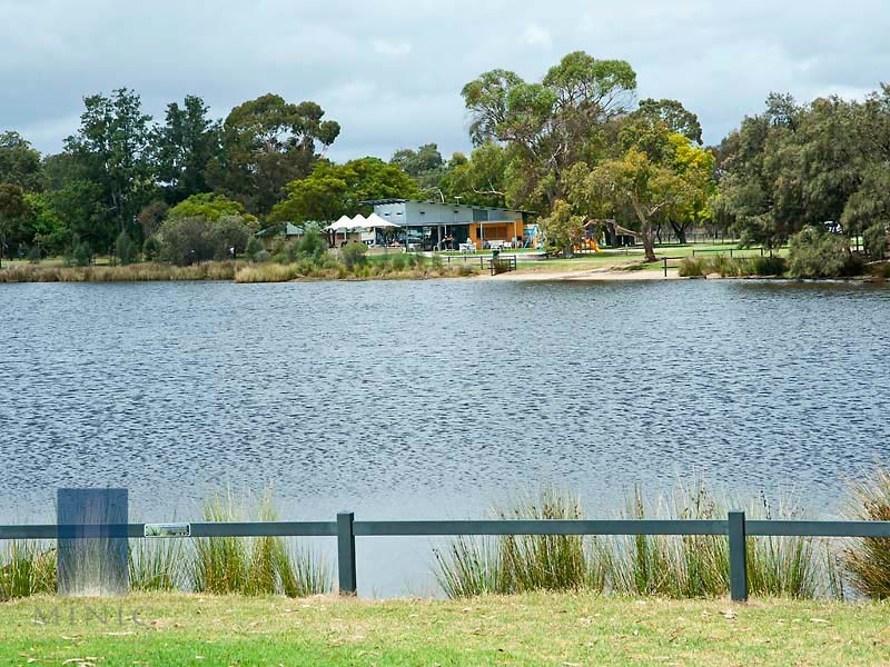 9/9 Dewey Street, Shelley WA 6148