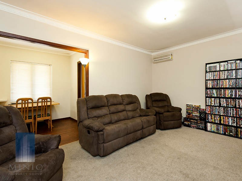 Unit 1/33 Centre Street, Queens Park WA 6107