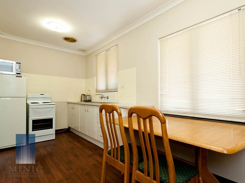 Unit 1/33 Centre Street, Queens Park WA 6107