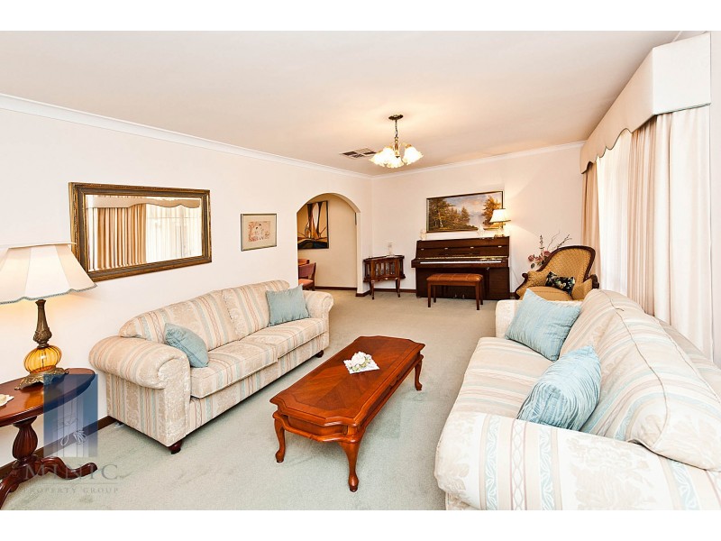 12 Bow Street, Wilson WA 6107
