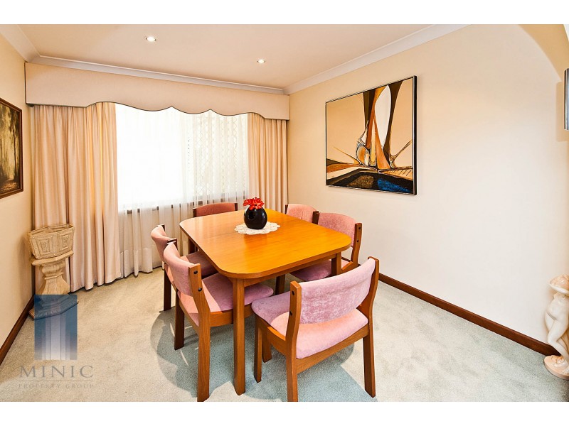 12 Bow Street, Wilson WA 6107