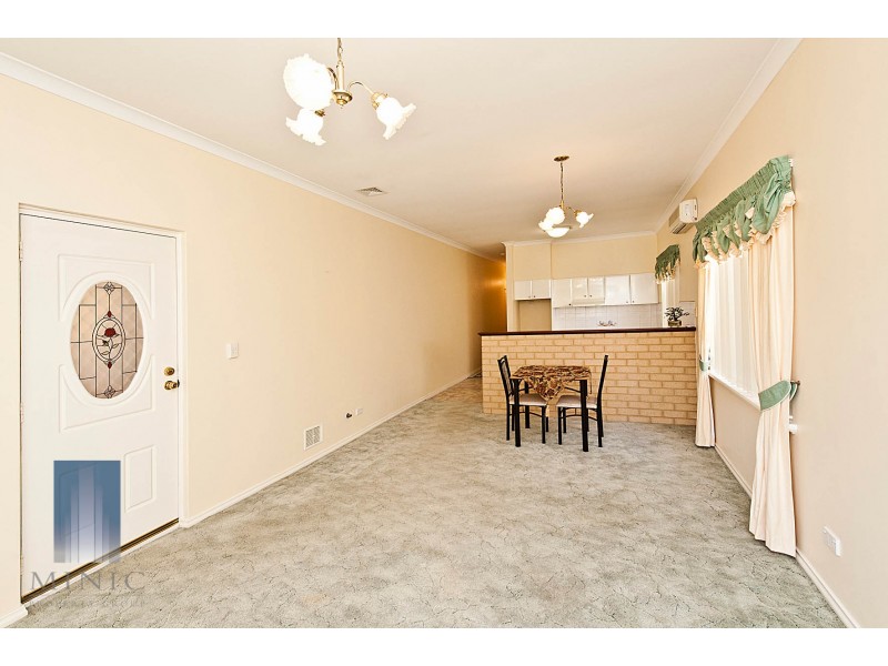 12 Bow Street, Wilson WA 6107