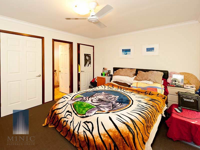 20 Langham Garden, Wilson WA 6107