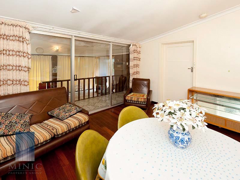 21 Pitt Street, St James WA 6102