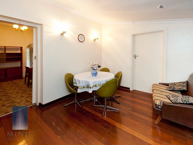 21 Pitt Street, St James WA 6102