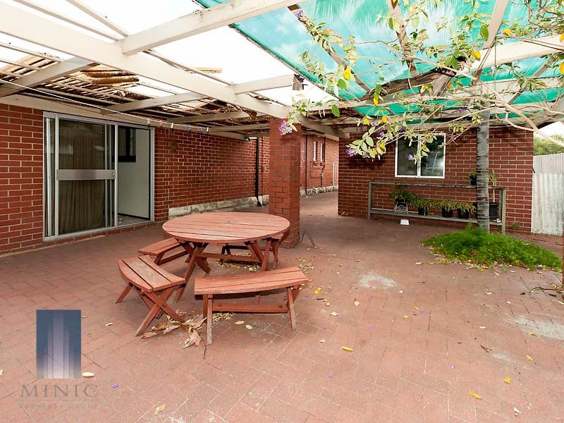 21 Pitt Street, St James WA 6102