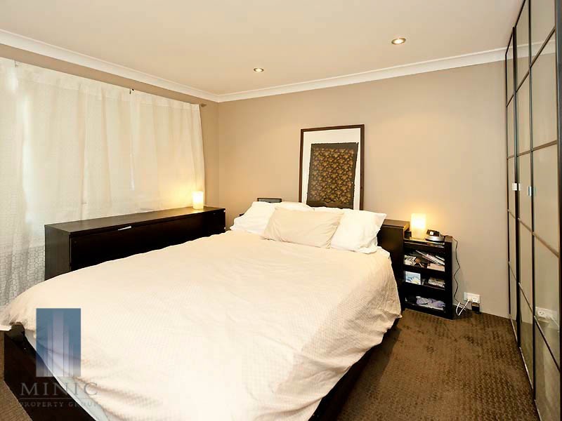 1/5 Brindley Street, Wilson WA 6107