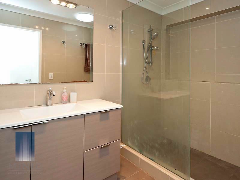 1/5 Brindley Street, Wilson WA 6107