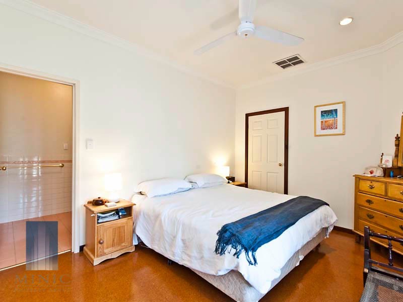 71 Bywater Way, Wilson WA 6107