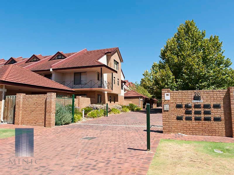 9/20 Gochean Avenue, Bentley WA 6102