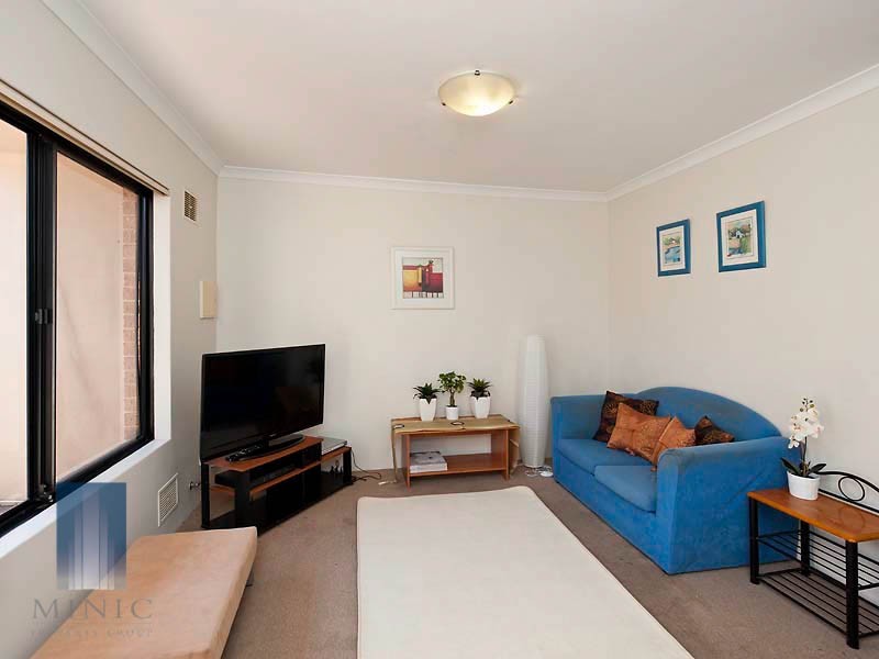 9/20 Gochean Avenue, Bentley WA 6102