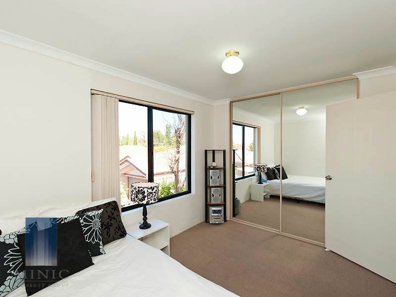9/20 Gochean Avenue, Bentley WA 6102
