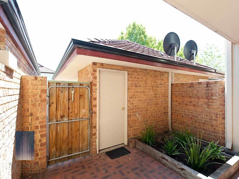 9/20 Gochean Avenue, Bentley WA 6102