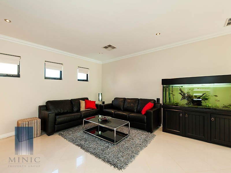 195A Fern Road, Wilson WA 6107