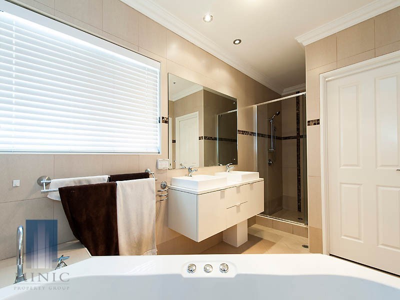 195A Fern Road, Wilson WA 6107