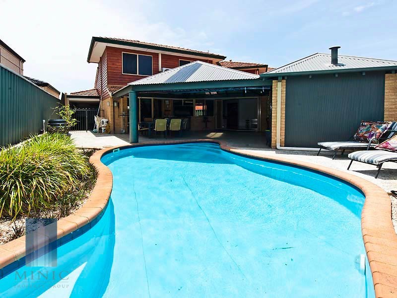 11 Stringfellow Drive, Bull Creek WA 6149