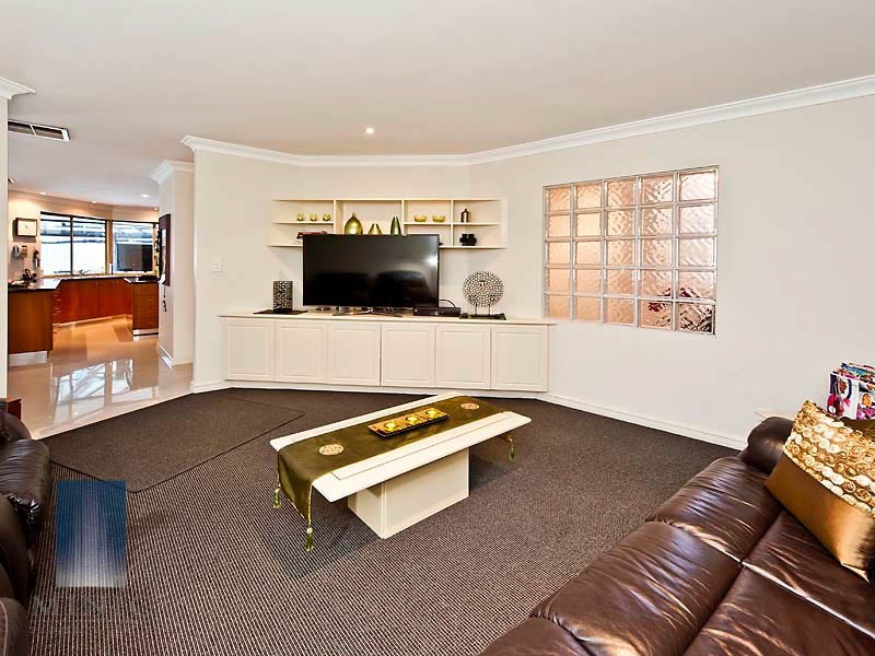 11 Stringfellow Drive, Bull Creek WA 6149