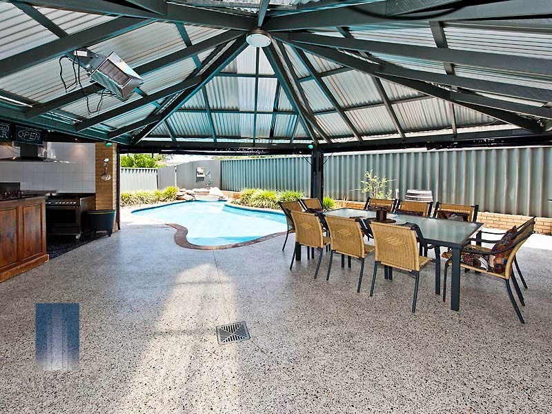 11 Stringfellow Drive, Bull Creek WA 6149