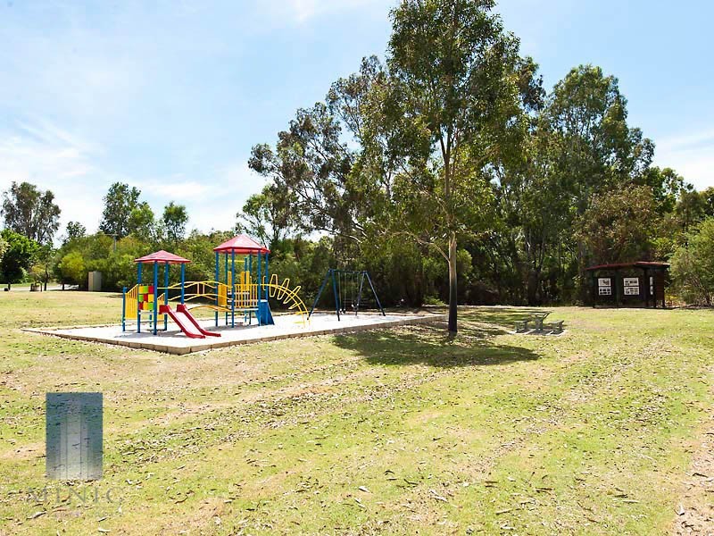 11 Stringfellow Drive, Bull Creek WA 6149