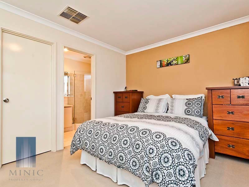 2/6 Bridge Street, Wilson WA 6107