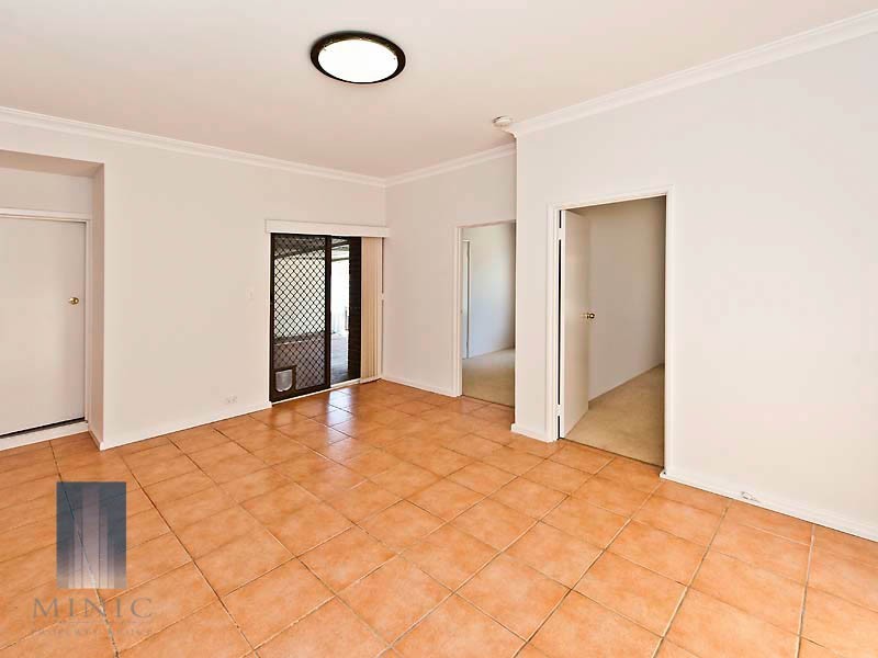210 High Road, Riverton WA 6148