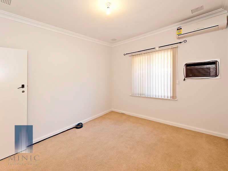 210 High Road, Riverton WA 6148