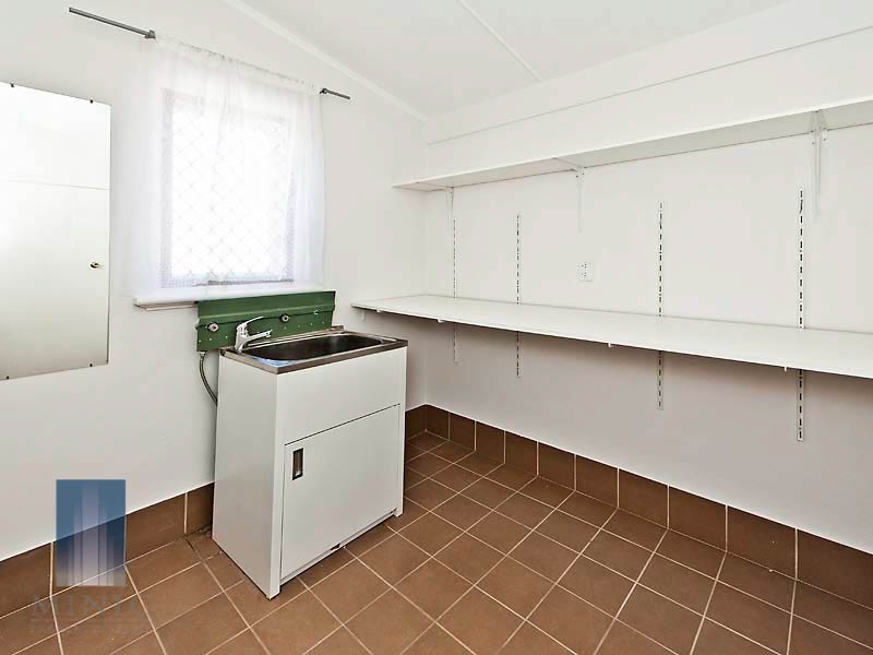 210 High Road, Riverton WA 6148
