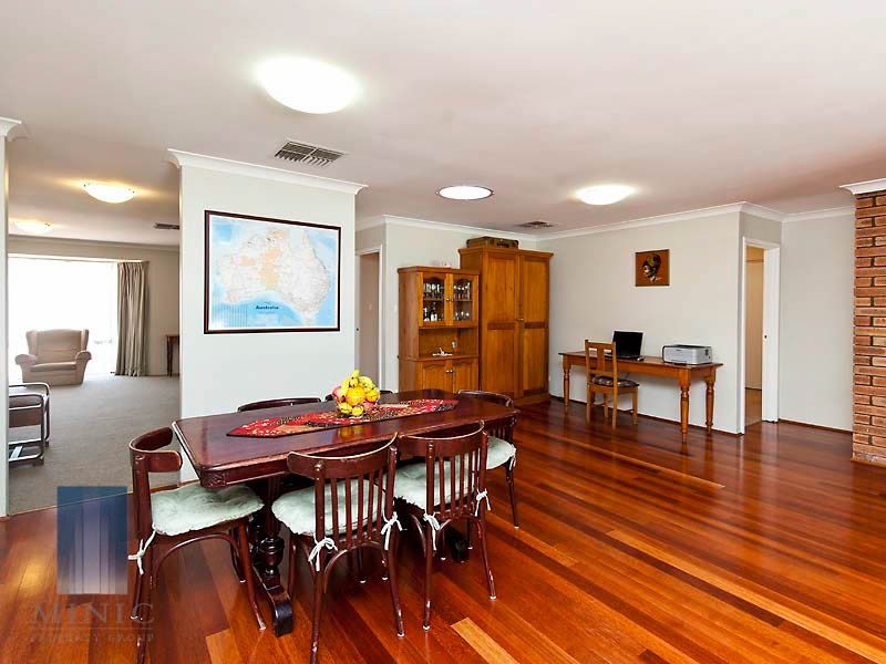 17 Naree Road, Wilson WA 6107